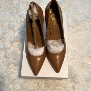 NWOT Calvin Kline Stiletto Shoes in 7.5